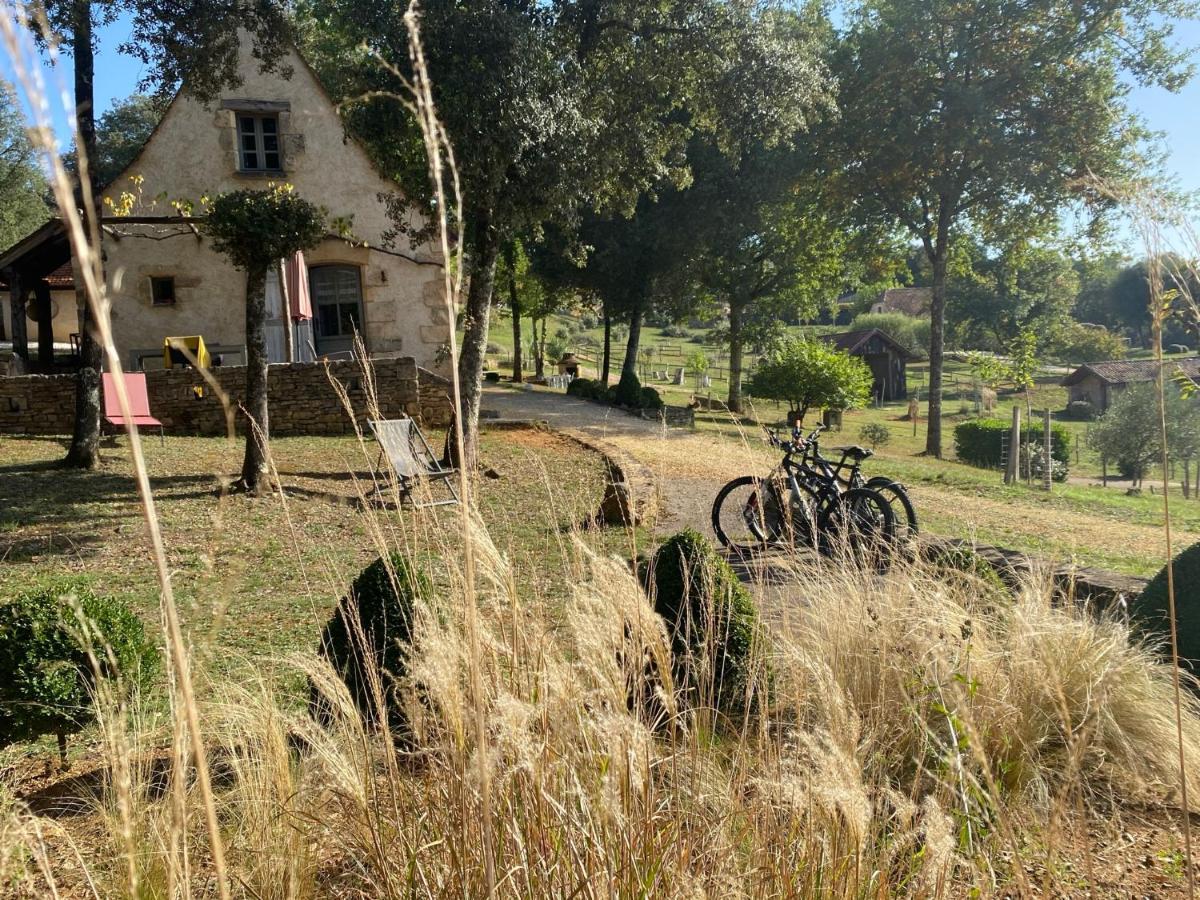 Eco-Hameau Du Sentier Des Sources Villa Sarlat-la-Canéda Exterior photo
