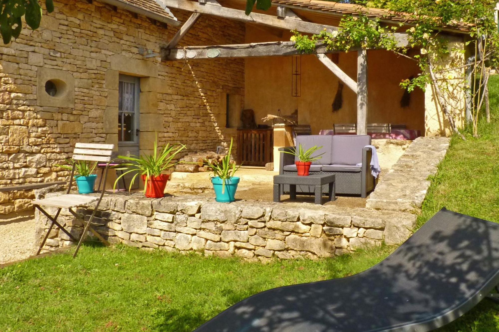 Eco-Hameau Du Sentier Des Sources Villa Sarlat-la-Canéda Exterior photo