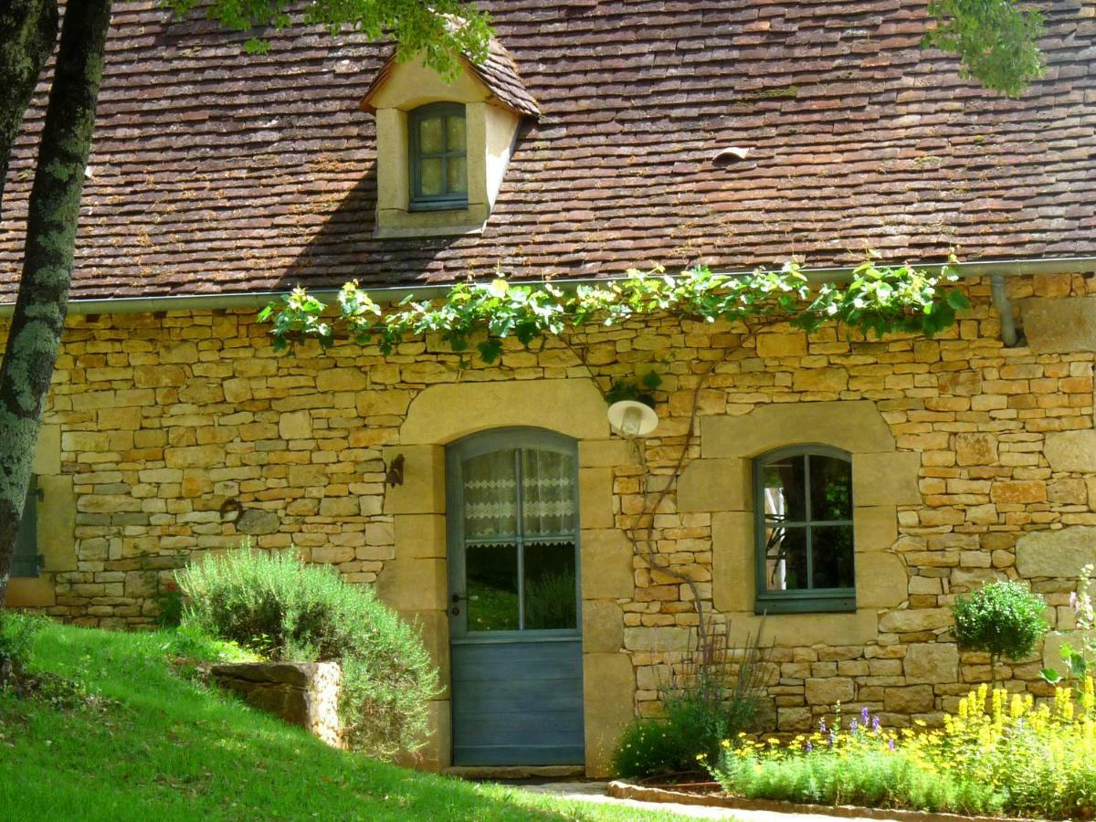 Eco-Hameau Du Sentier Des Sources Villa Sarlat-la-Canéda Exterior photo